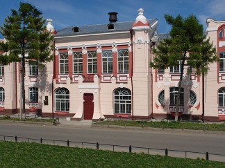 06